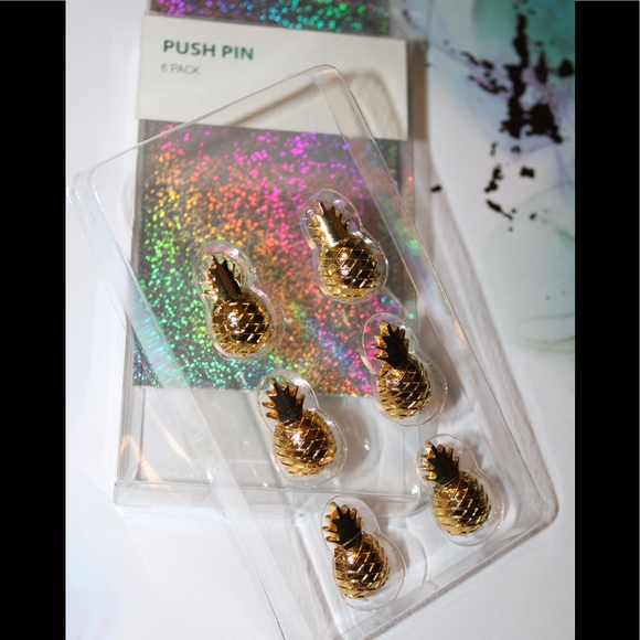 ๐3/20$5/25๐GOLD PINEAPPLE PUSH PINS PACK OF 6๐ - Picture 13 of 13